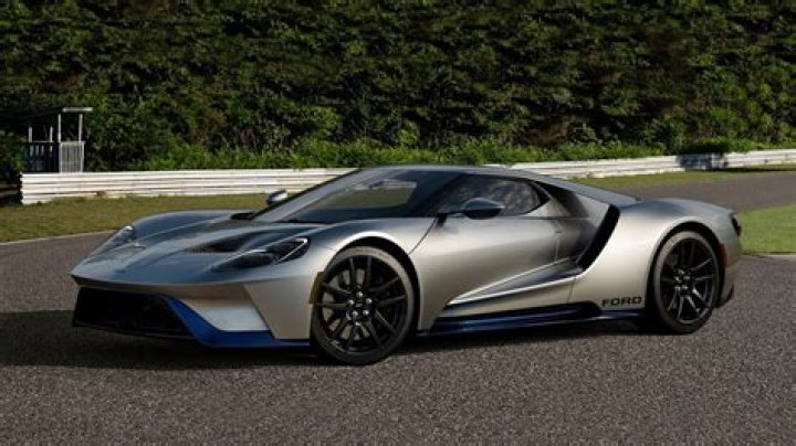 2017 Ford GT Is The Ultimate In Luxury At $400,000