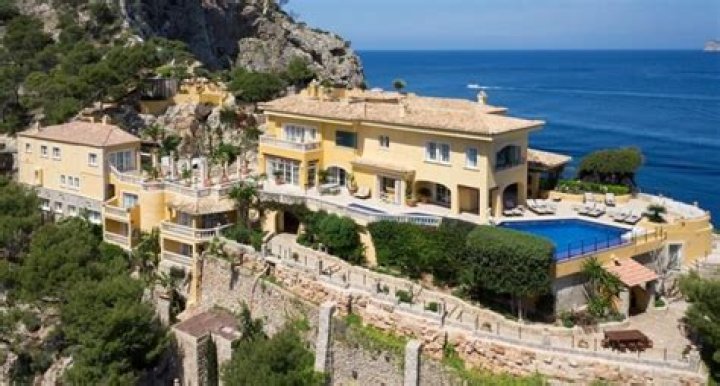 This $50 Million Villa In Mallorca Is Exactly Why I Want To Be Extremely Rich Someday.