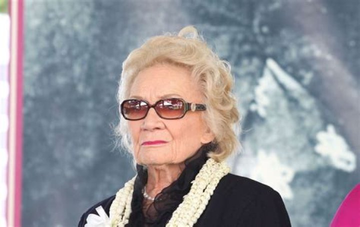 91-Year-Old Hawaiian Princess Worth $215 Million Somehow Cannot Pay The Electric Bill For Her Palace