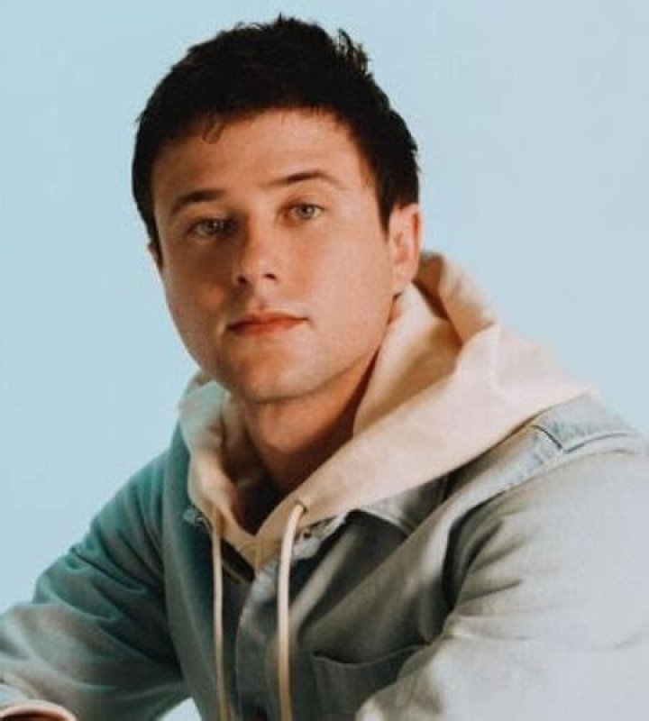 Alec Benjamin Net Worth | Celebrity Net Worth