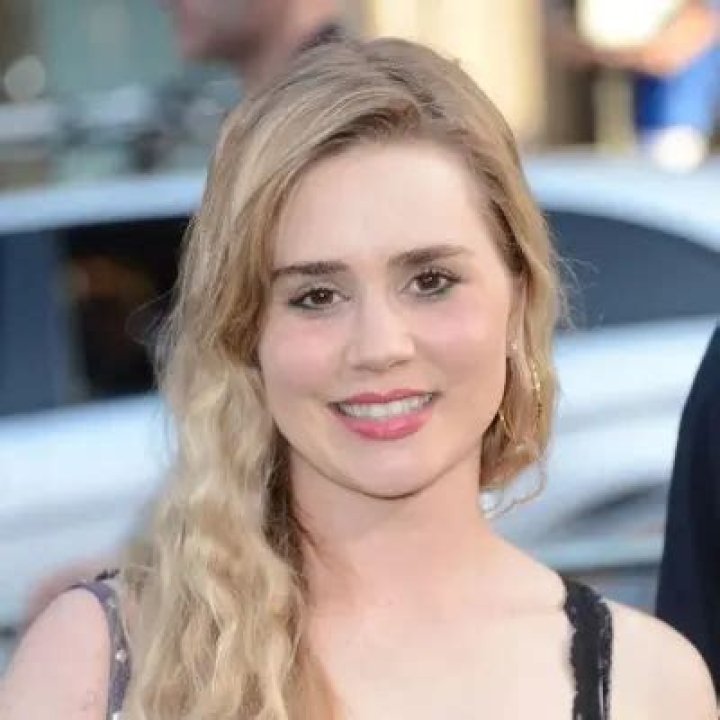 Alison Lohman Net Worth | Celebrity Net Worth
