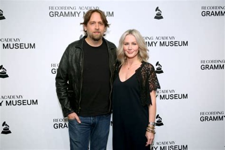 Allison Moorer Net Worth | Celebrity Net Worth