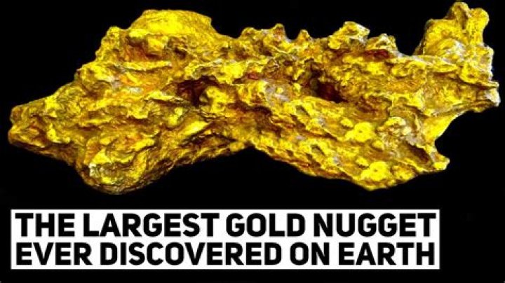 Amateur Gold Prospector Finds Gigantic $320k Nugget Under A Bush