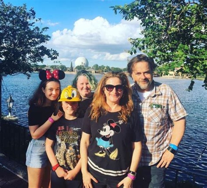 Ana Gasteyer Net Worth | Celebrity Net Worth