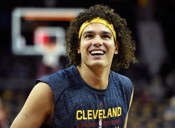 Anderson Varejão Net Worth | Celebrity Net Worth
