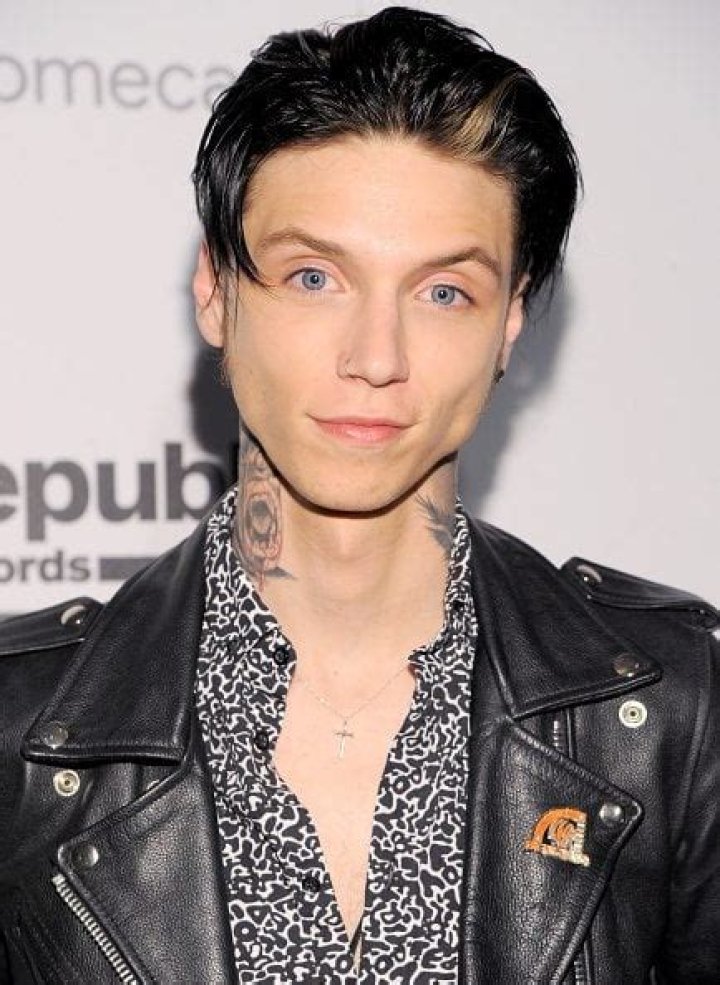 Andy Biersack Net Worth | Celebrity Net Worth