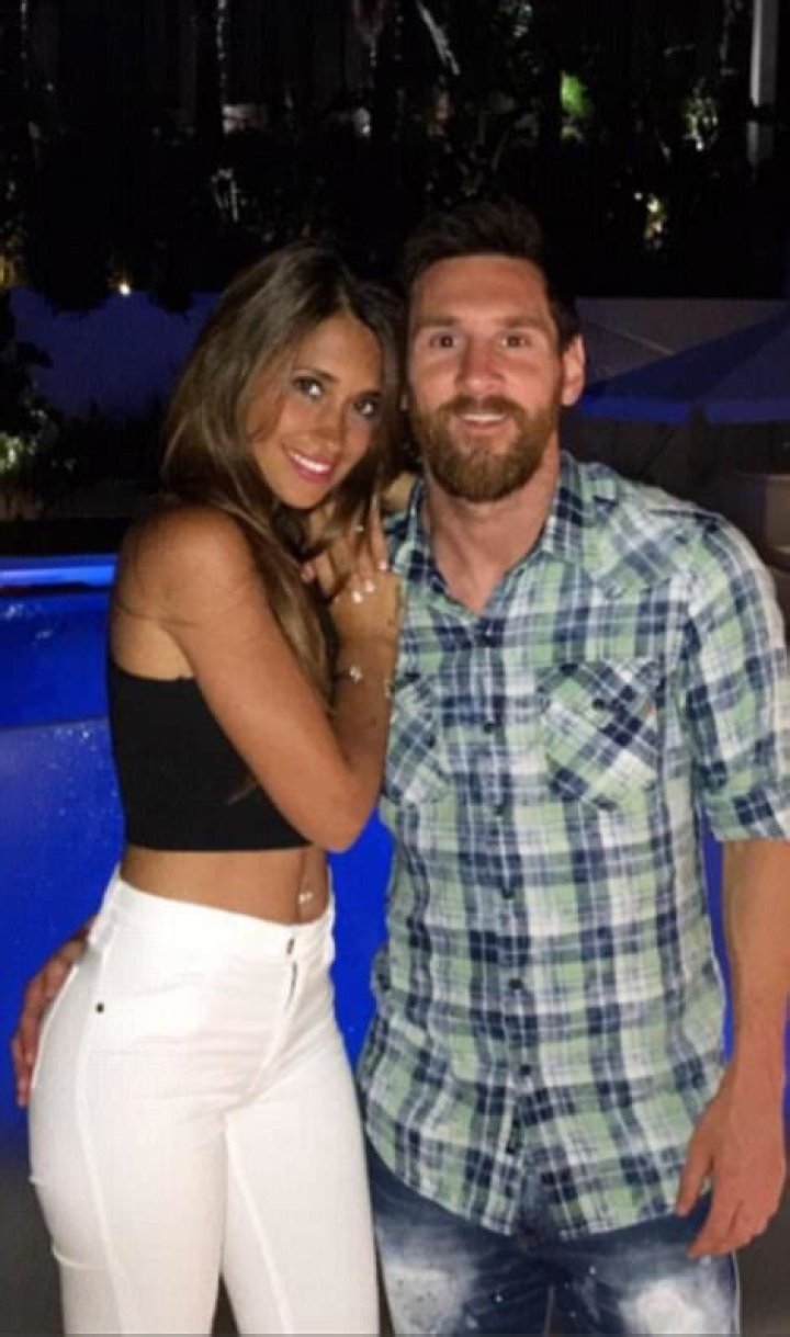 Antonella Roccuzzo Net Worth | Celebrity Net Worth