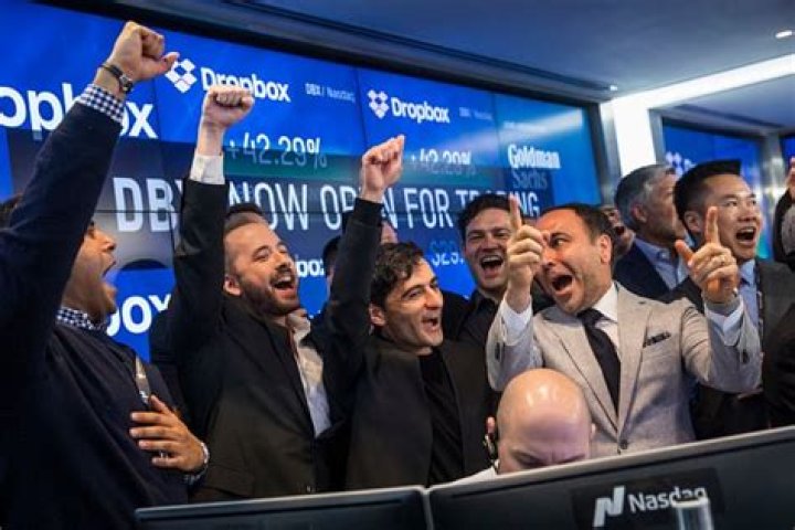 Arash Ferdowsi Net Worth | Celebrity Net Worth