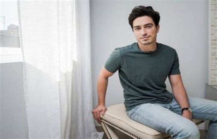 Ben Feldman Net Worth | Celebrity Net Worth