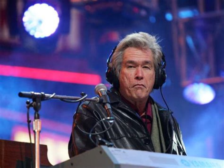 Bill Champlin Net Worth | Celebrity Net Worth