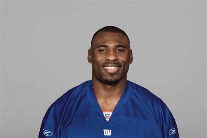 Brandon Jacobs Net Worth | Celebrity Net Worth