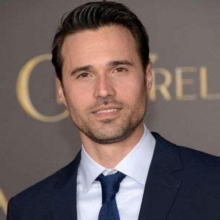 Brett Dalton Net Worth | Celebrity Net Worth