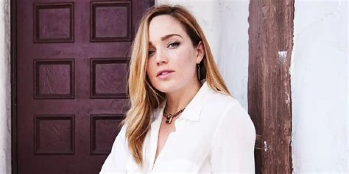Caity Lotz Net Worth | Celebrity Net Worth