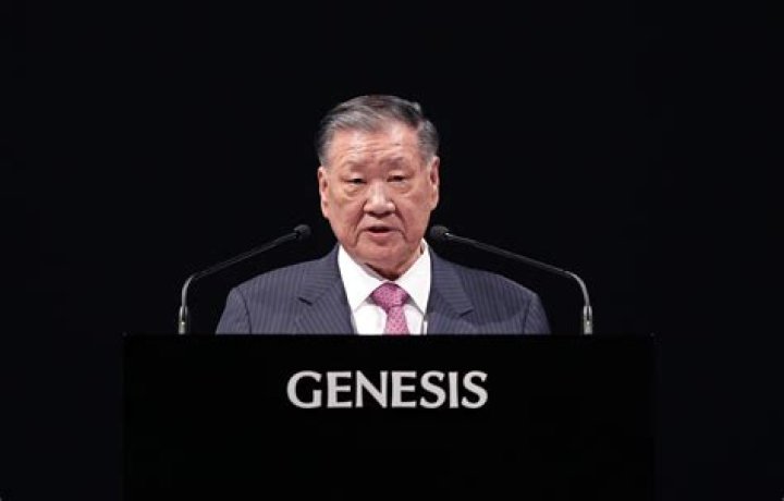 Chung Mong-Koo Net Worth | Celebrity Net Worth