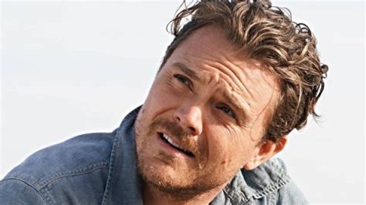 Clayne Crawford Net Worth | Celebrity Net Worth
