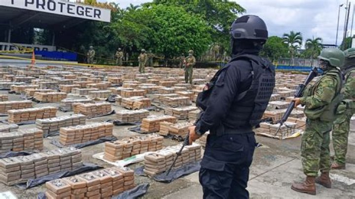 Colombian Police Make Biggest Cocaine Bust Ever In Country's History