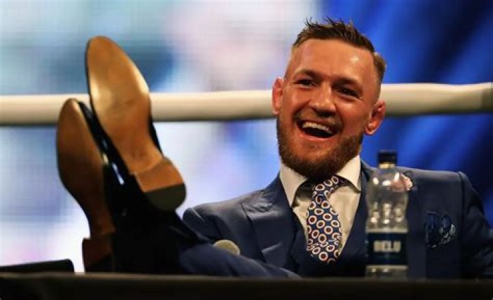 Conor McGregor Dubiously Claims To Be A Billionaire... Unfortunately That's Very Far From True