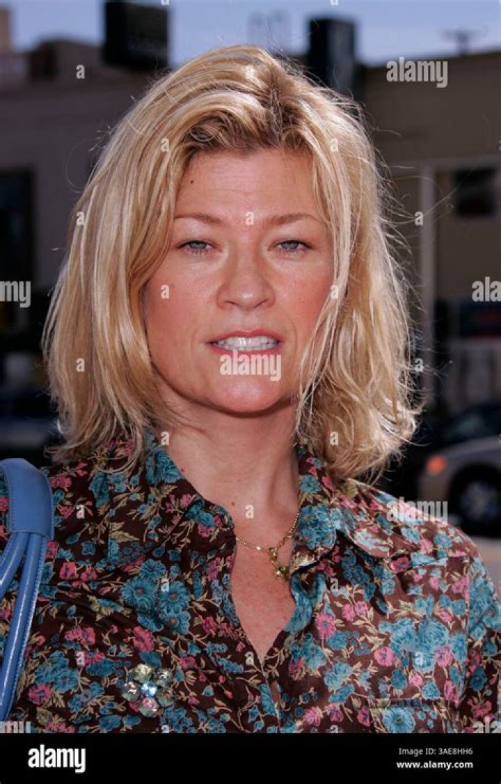 Dana Wheeler-Nicholson Net Worth | Celebrity Net Worth