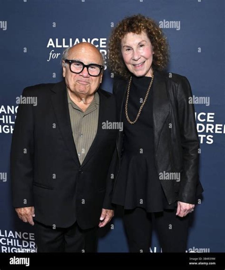 Danny DeVito And Rhea Perlman Sell Beverly Hills Estate For $28 MILLION!