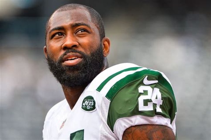Darrelle Revis Just Signed One Of The Most Enviable Contracts In NFL History