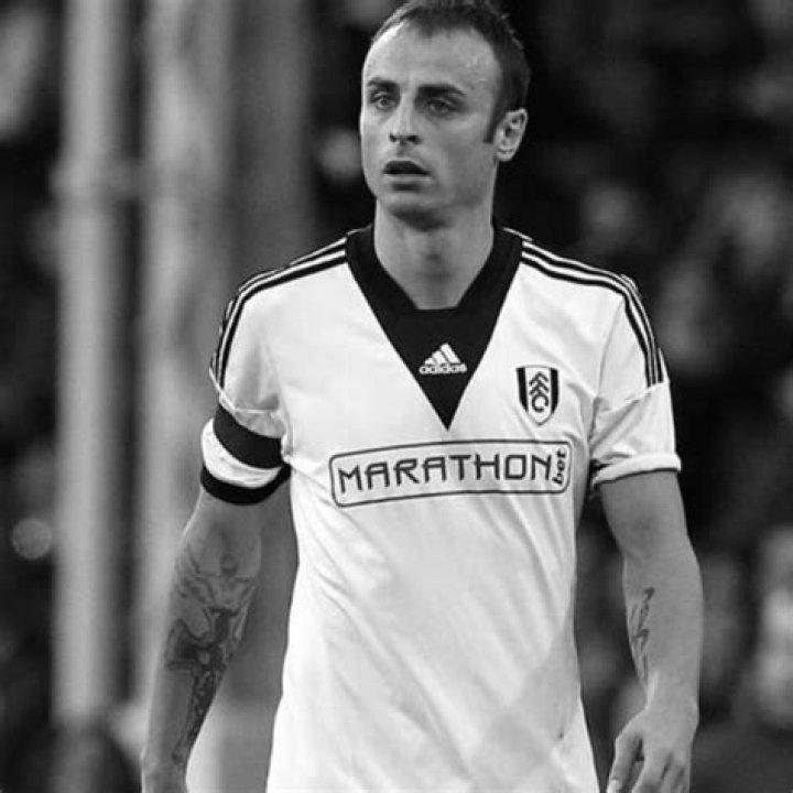 Dimitar Berbatov Net Worth | Celebrity Net Worth