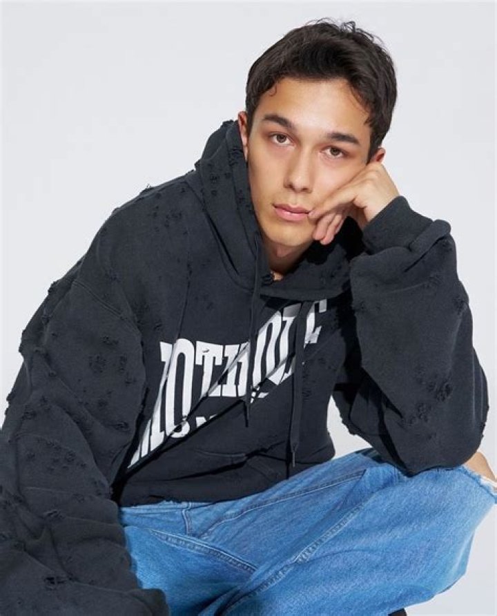 Eason Chan Net Worth | Celebrity Net Worth