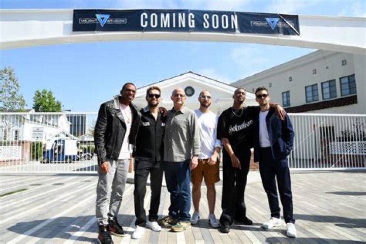 Eric Kripke Net Worth | Celebrity Net Worth