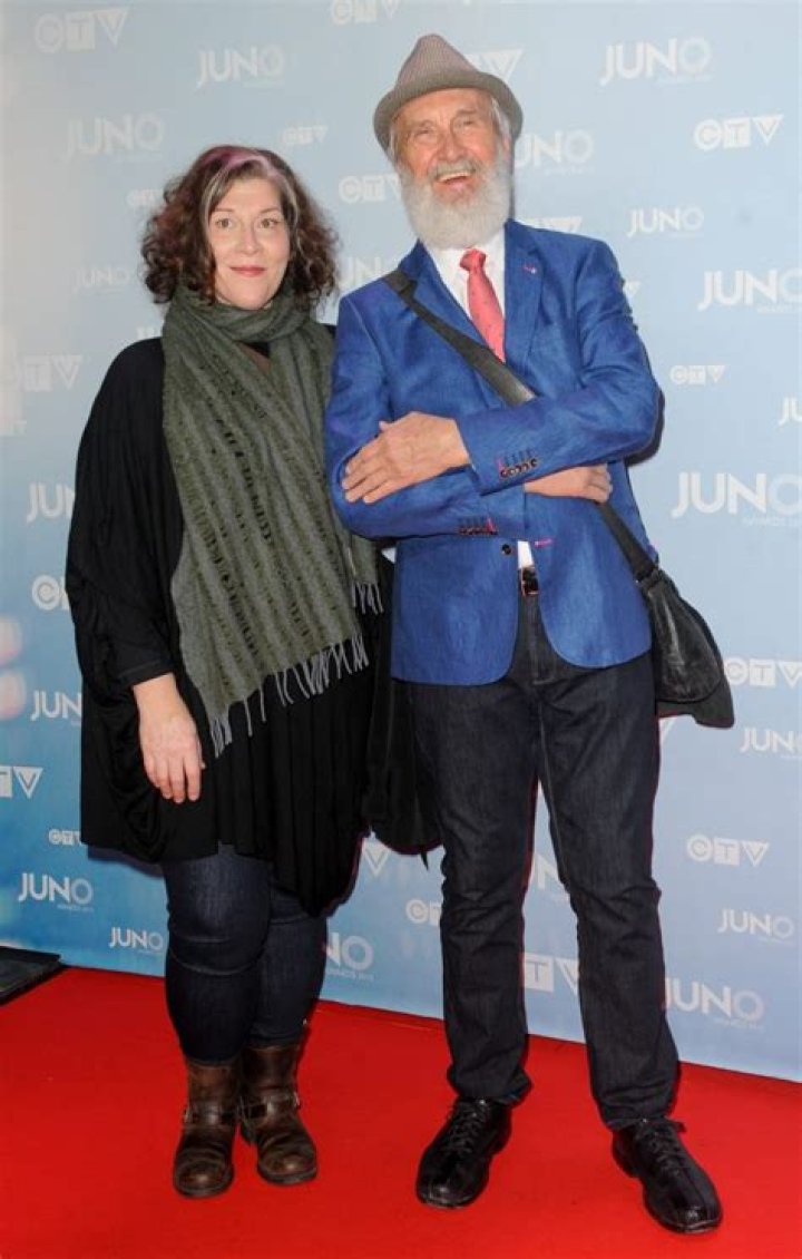 Fred Penner Net Worth | Celebrity Net Worth