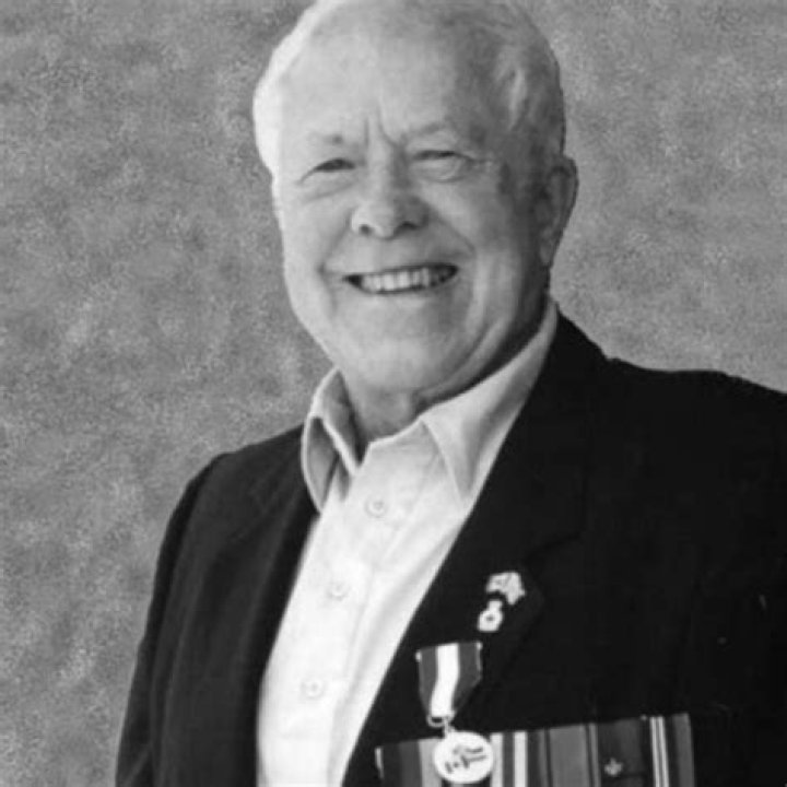 George Bishop Net Worth | Celebrity Net Worth