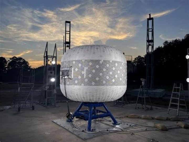 Hotel Billionaire Robert Bigelow's Bigelow Aerospace Launches Inflatable Habitat Into Space