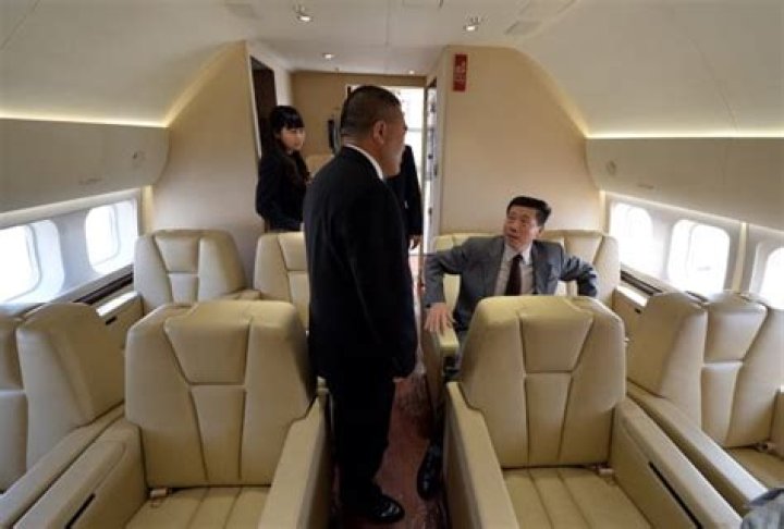 If You Were A Billionaire, Here Are The Insane Luxuries You Would Buy