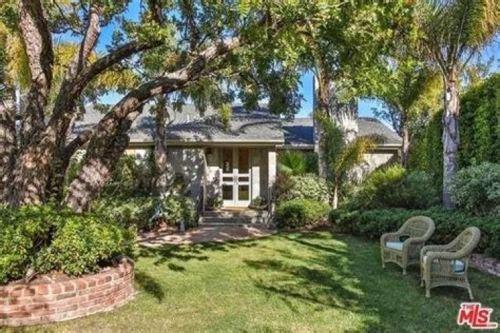 Insult King Don Rickles Selling Multimillion Dollar Malibu House