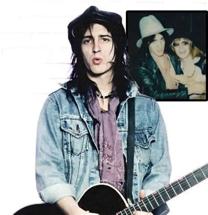 Izzy Stradlin Net Worth | Celebrity Net Worth