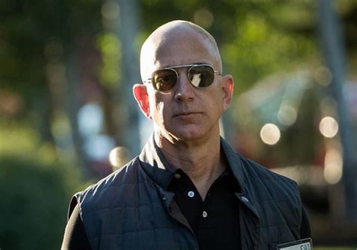 Jeff Bezos' Fortune Just Topped $202 Billion For The First Time