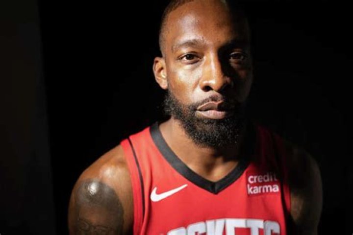 Jeff Stinco Net Worth | Celebrity Net Worth