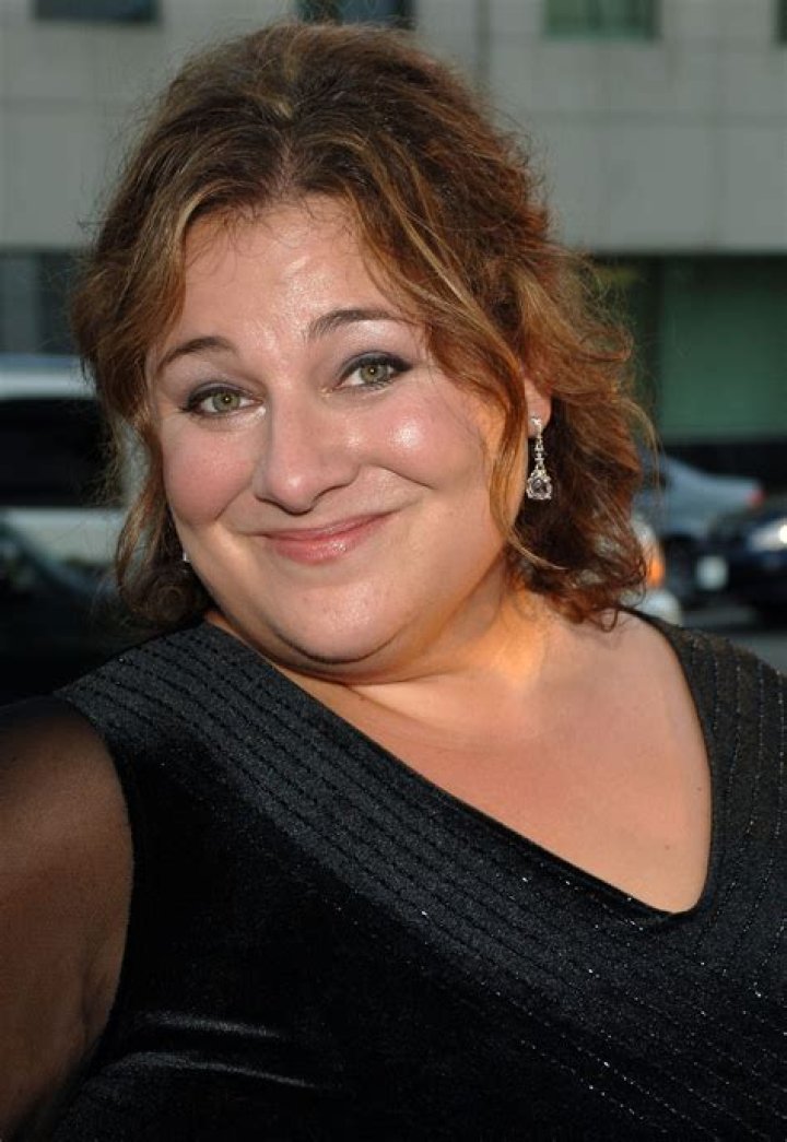 Jennifer Weiner Net Worth | Celebrity Net Worth