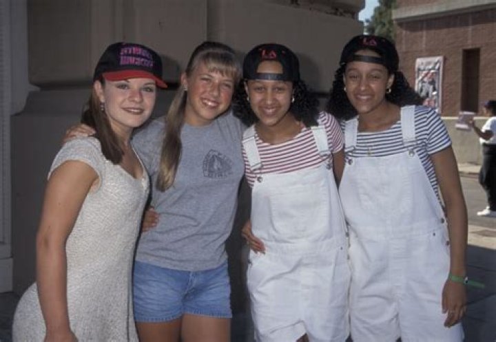 Jodie Sweetin Net Worth | Celebrity Net Worth