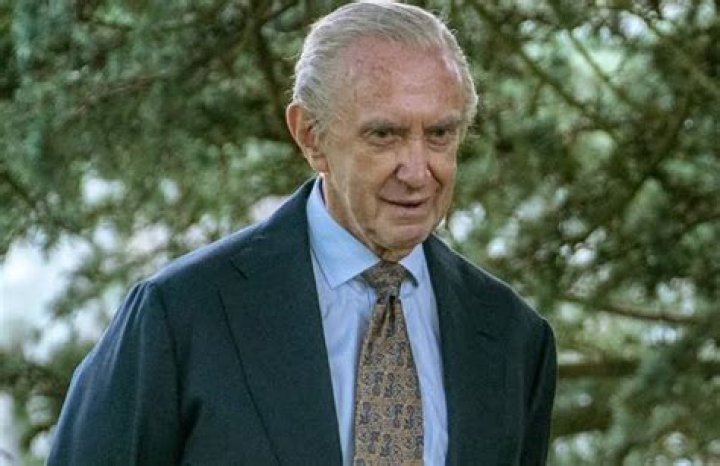 Jonathan Pryce Net Worth | Celebrity Net Worth