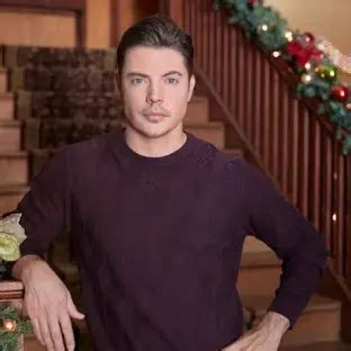 Josh Henderson Net Worth | Celebrity Net Worth