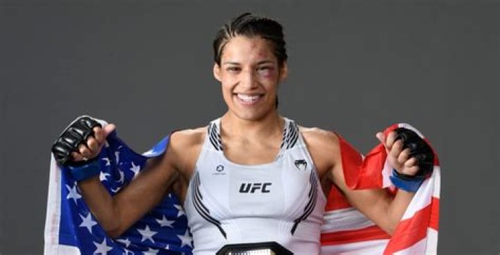 Julianna Peña Net Worth | Celebrity Net Worth