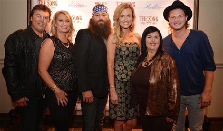 Kay Robertson Net Worth | Celebrity Net Worth