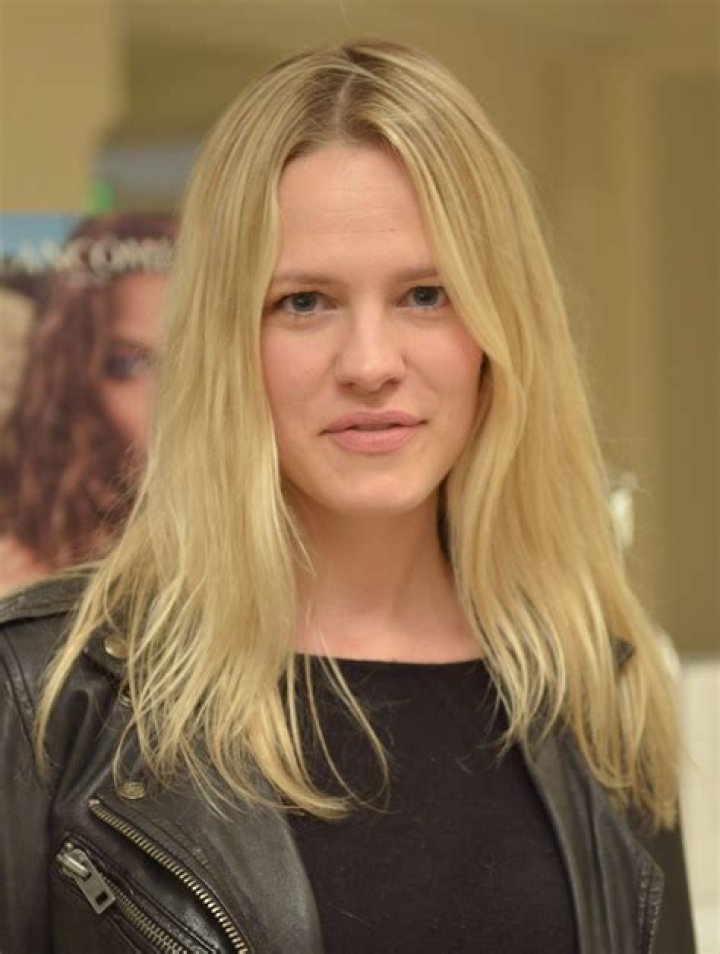 Kayleen McAdams Net Worth | Celebrity Net Worth