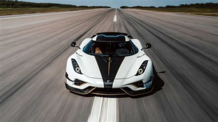 The Koenigsegg Regera Has Lots Of Horsepower And Some Pretty Cool Features