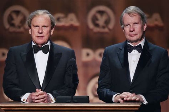 Les Charles Net Worth | Celebrity Net Worth