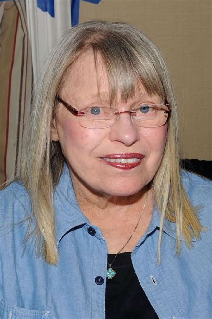 Louise Lasser Net Worth | Celebrity Net Worth