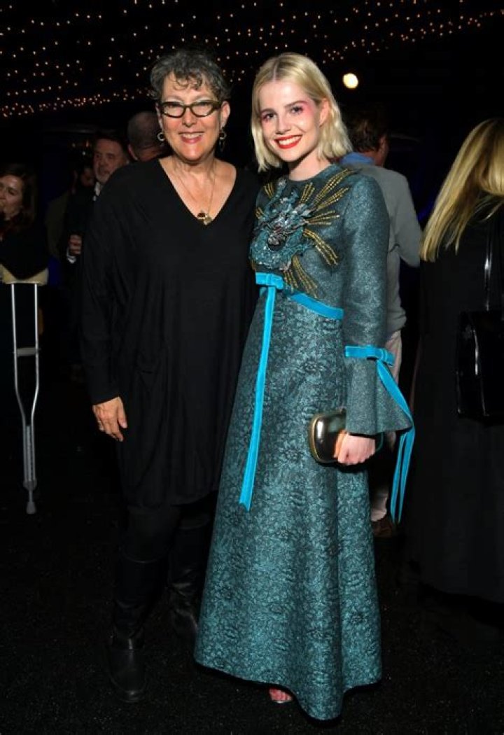 Lynda Weinman Net Worth | Celebrity Net Worth