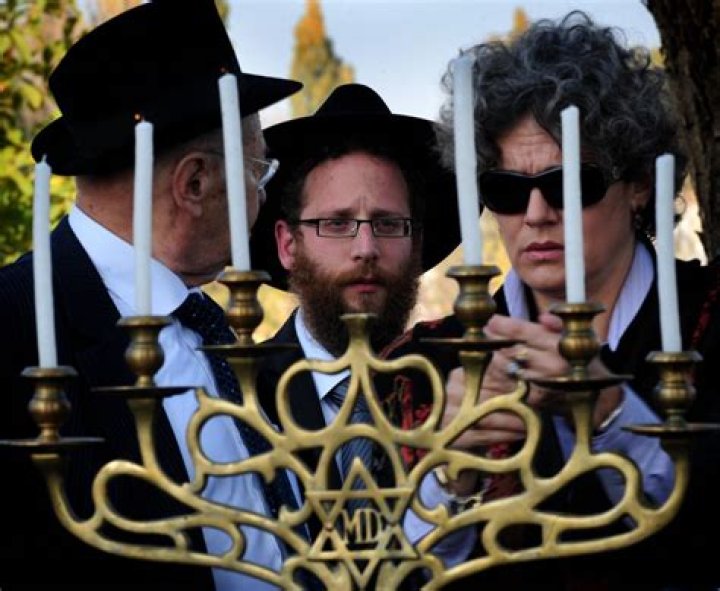 Maia Morgenstern Net Worth | Celebrity Net Worth