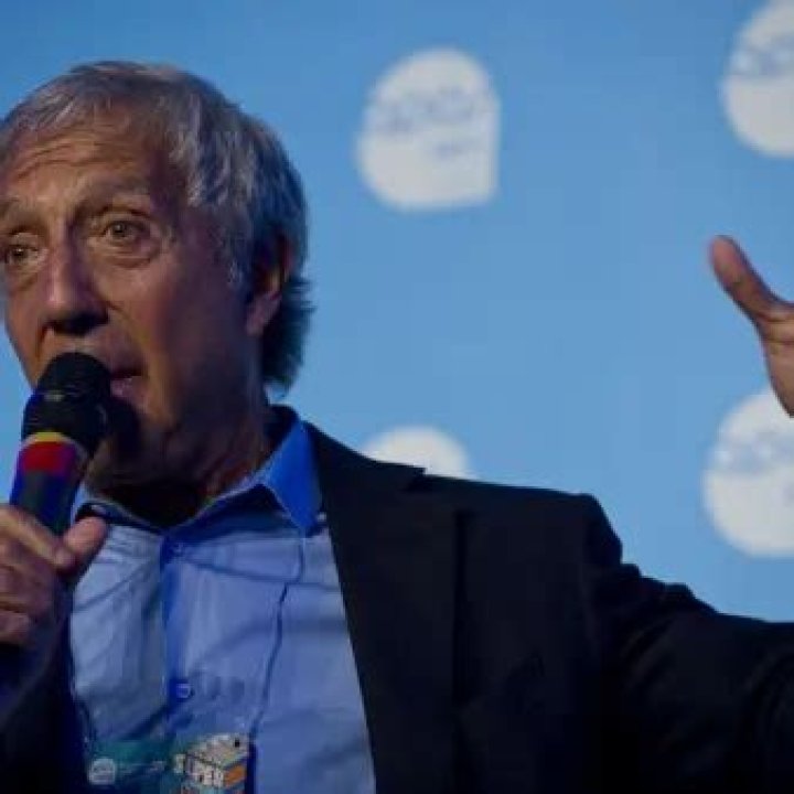 Marcos Antonio Molina dos Santos Net Worth