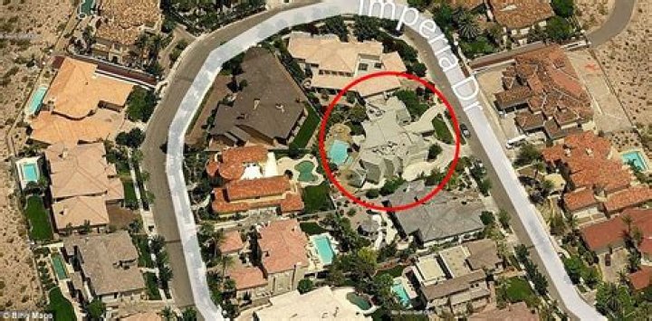 Boxing Legend Mike Tyson Pays $2.5 Million For Huge Las Vegas Mansion