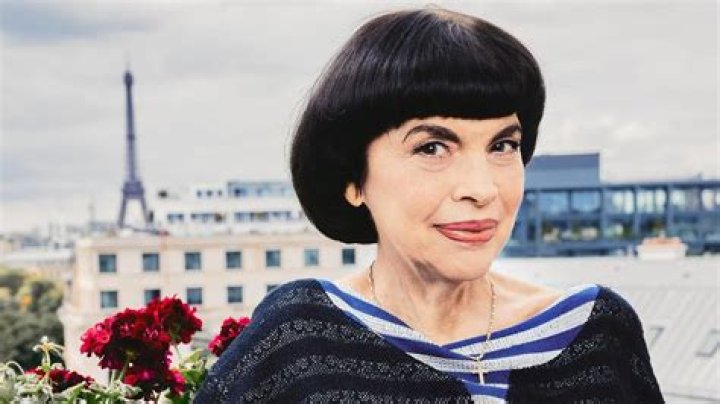 Mireille Mathieu Net Worth | Celebrity Net Worth